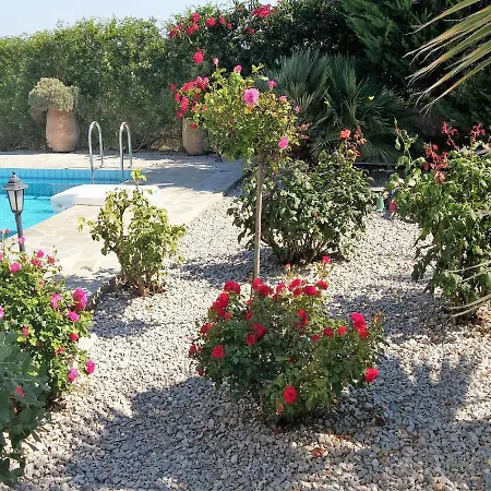Villa Enticing In With Private Pool Loutra (Crete)