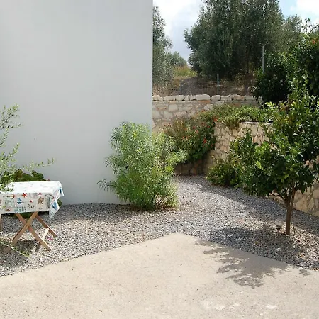Villa Enticing In With Private Pool