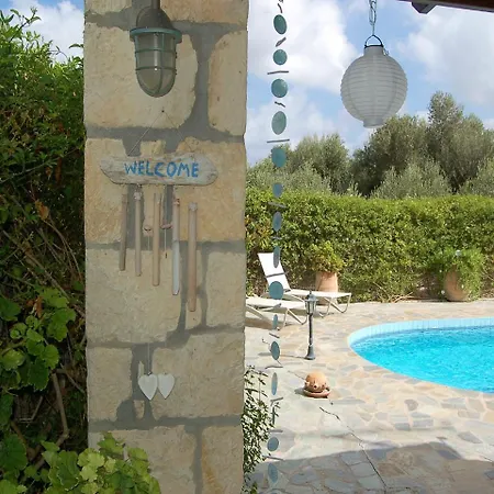 Enticing In With Private Pool * Loutra (Crete)